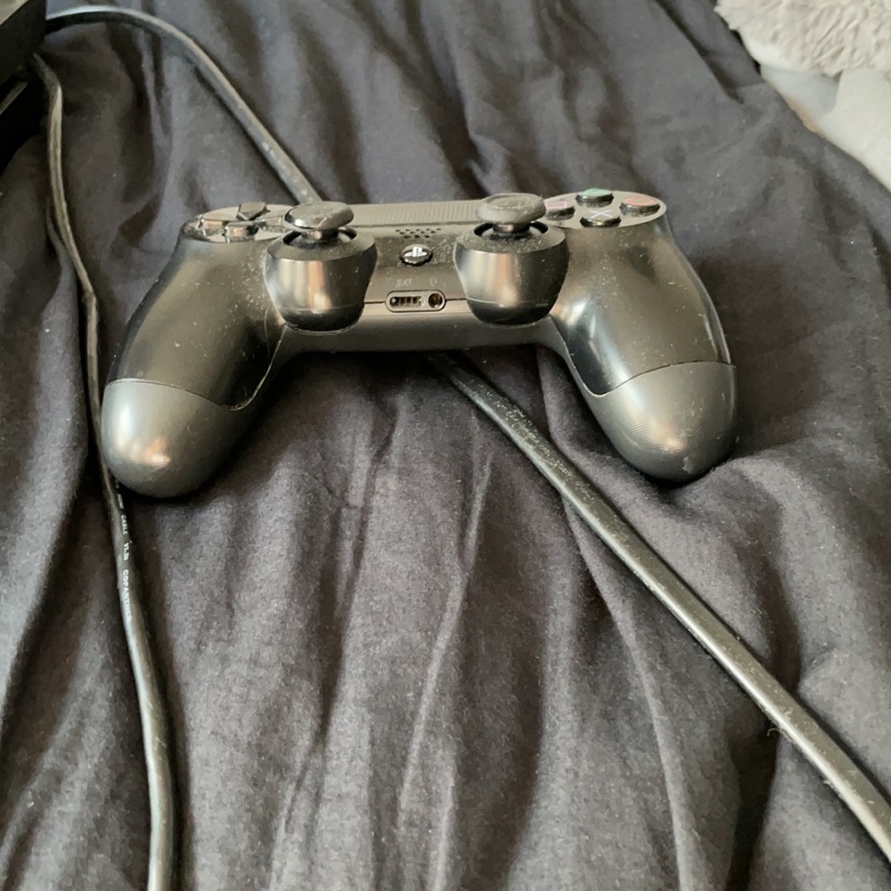 ps4 - Picture 2 of 2
